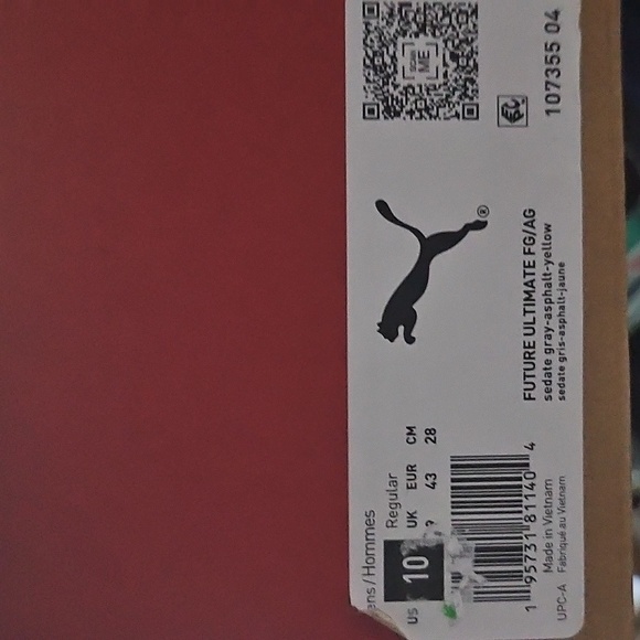 Soccer PUMA Future Ultimate SG Voltage Yellow and Gray Cleats - Picture 5 of 5